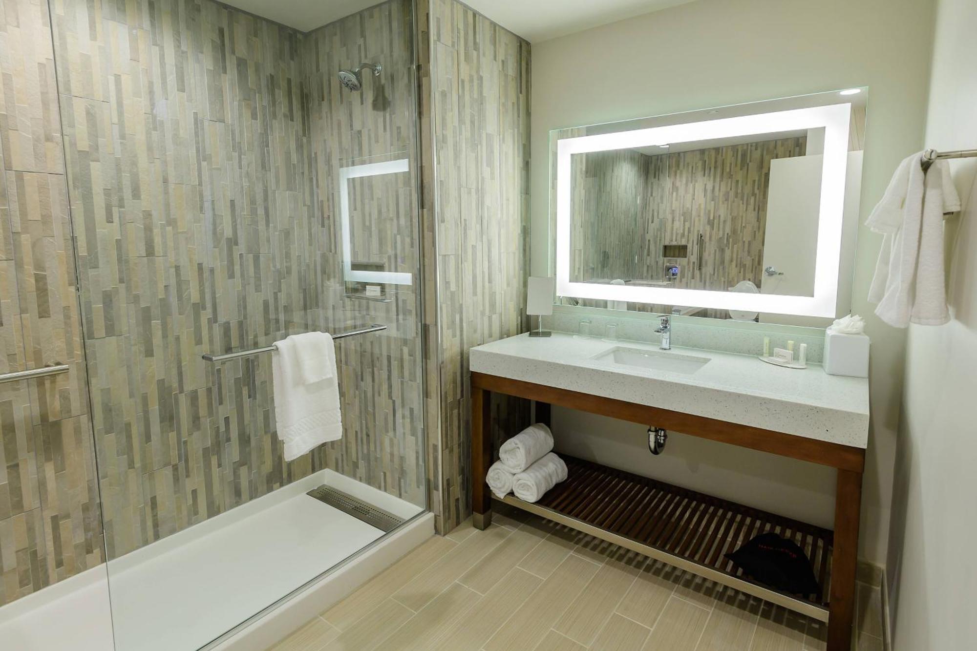 Courtyard By Marriott Lake Jackson Ngoại thất bức ảnh